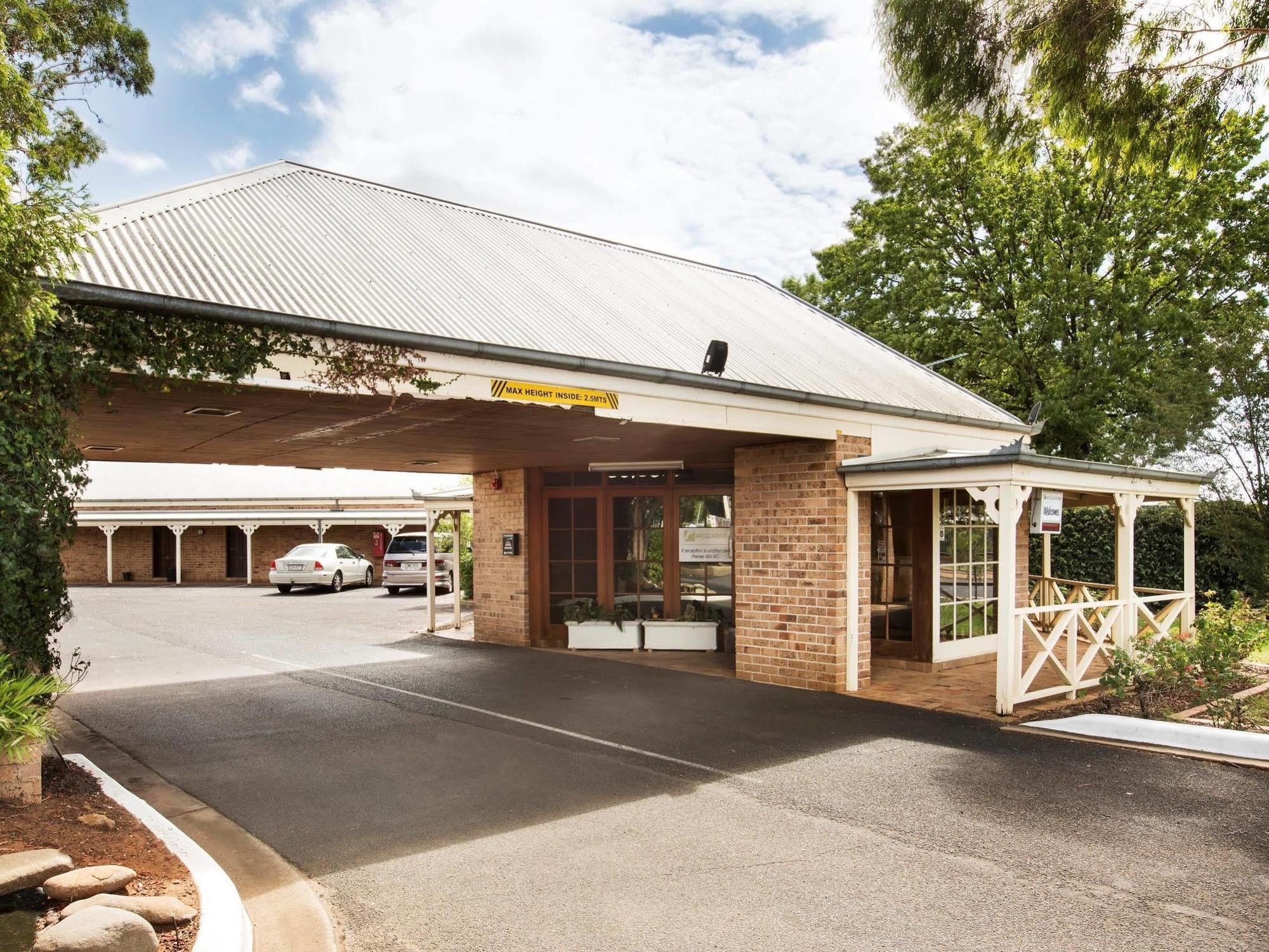 Nightcap At Macquarie Inn Anafi Exterior foto